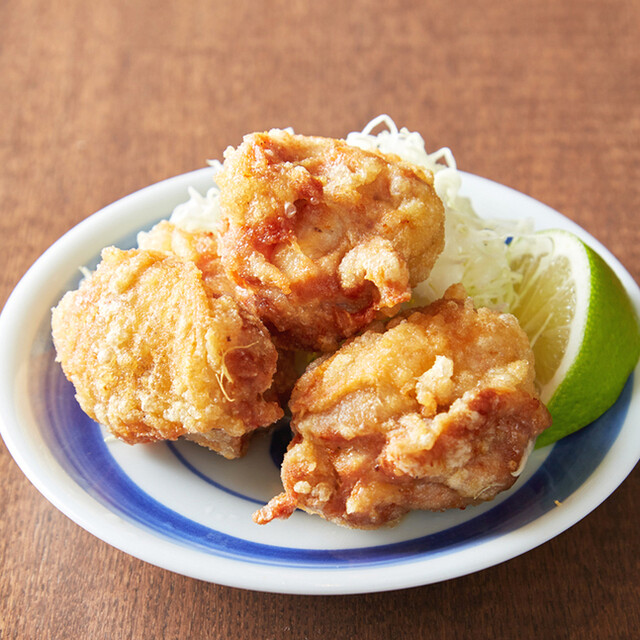 めし屋エビスの唐揚げ